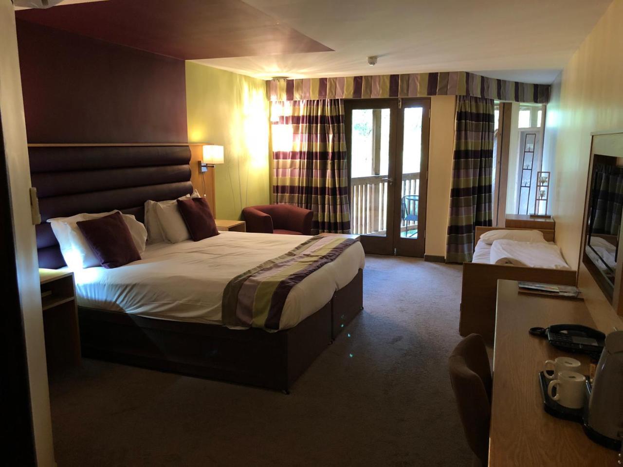 The Gulliver'S Hotel Warrington Exteriör bild